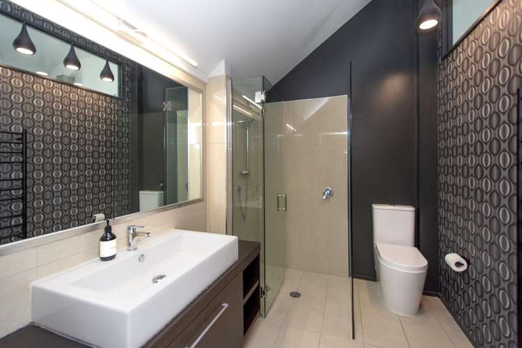 147 Soleares Avenue Mount Pleasant_16