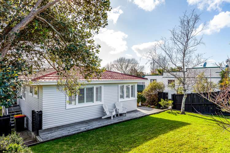 50 Uxbridge Road Mellons Bay_14