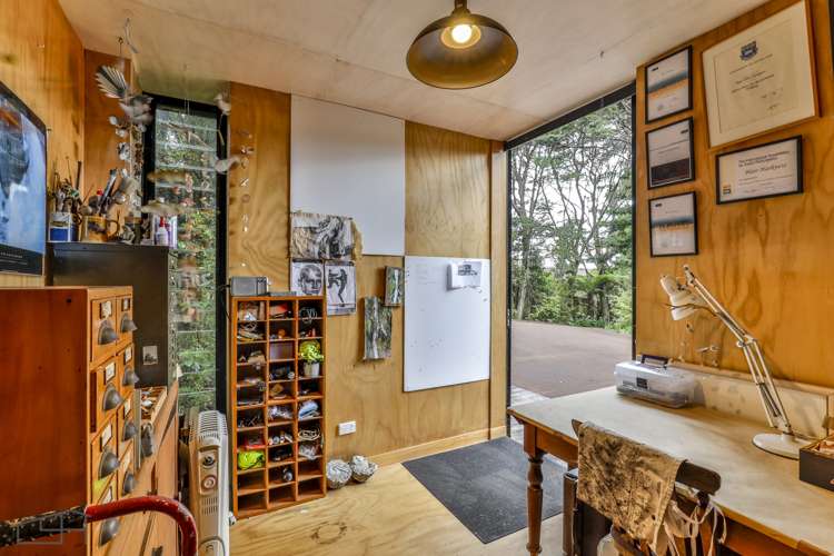 27 Longfellow Parade Glen Eden_11