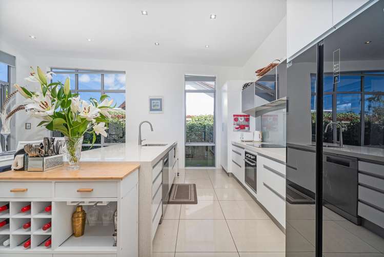 105 South Highway East Whitianga_15