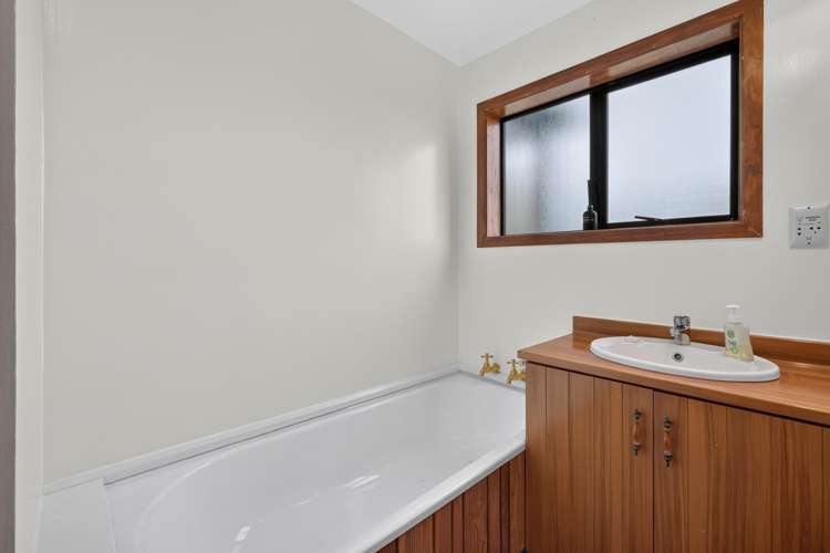 4/178 Main North Road Redwood_10