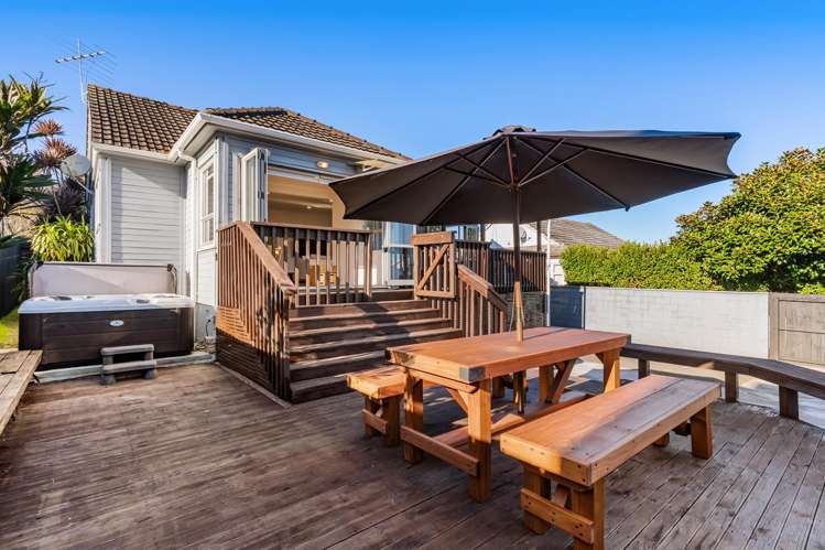 13 Range View Road Mount Albert_3