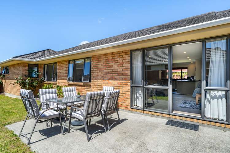 8 Mcewen Crescent Riverstone Terraces_12