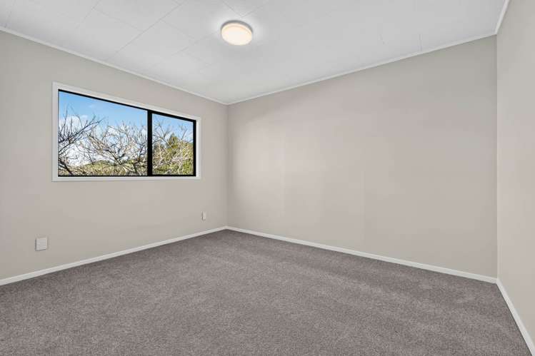 85 Redcrest Avenue Papakura_3