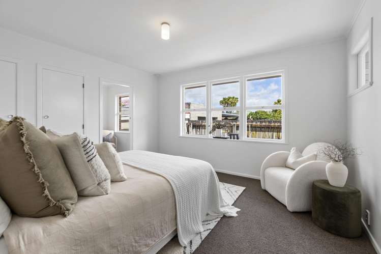 2 Patricia Avenue Hamilton East_7