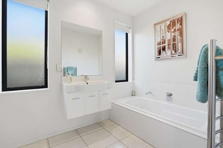 9 Waterford Avenue Northwood_16