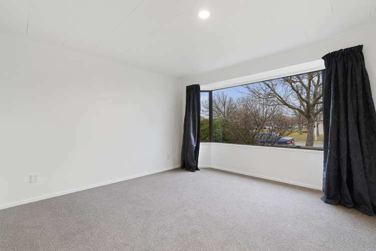 76 Barry Avenue Cromwell_10