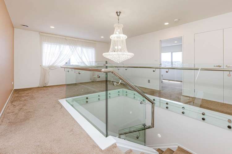 399 Ormiston Road Flat Bush_12