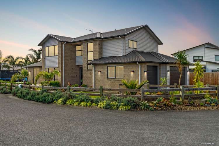 80 Liberty Crescent Beachlands_12