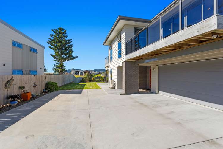 11 Commodores Close Coastlands_20