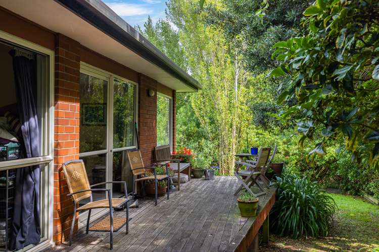 57 Ranui Crescent Diamond Harbour_11