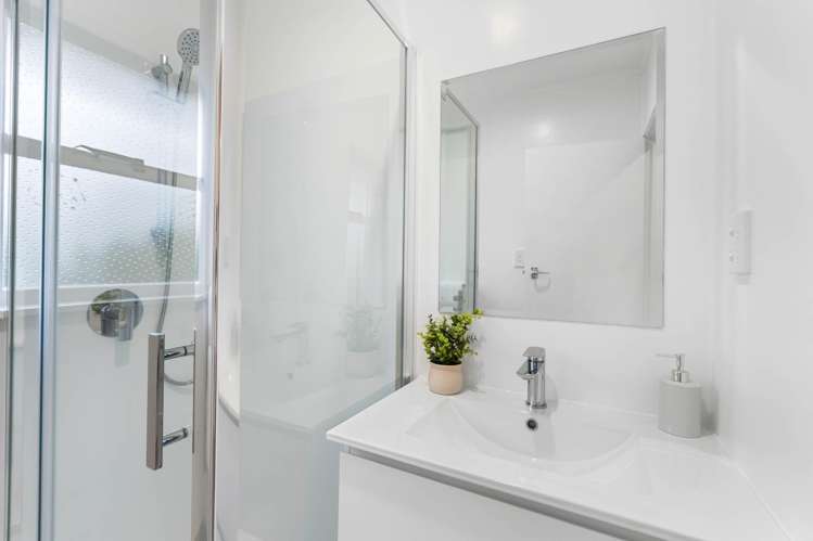 6/11 Peary Road Mt Eden_9