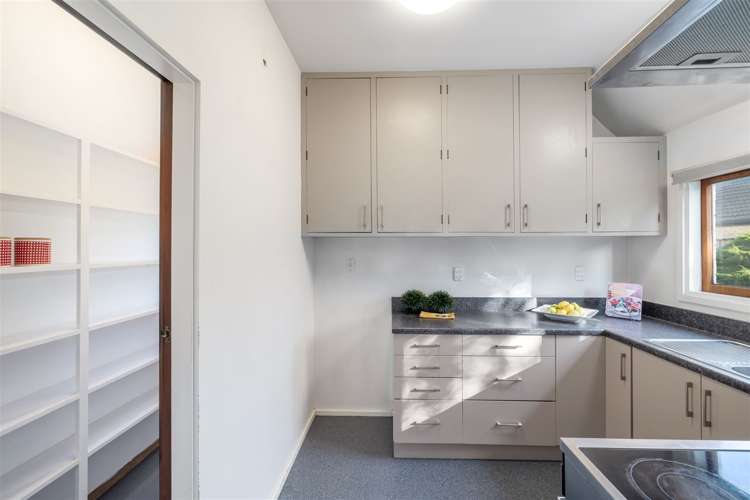 385 Yaldhurst Road Russley_7