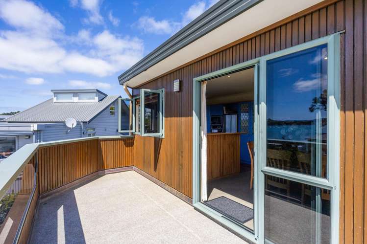 24 Mariners Grove Algies Bay_44