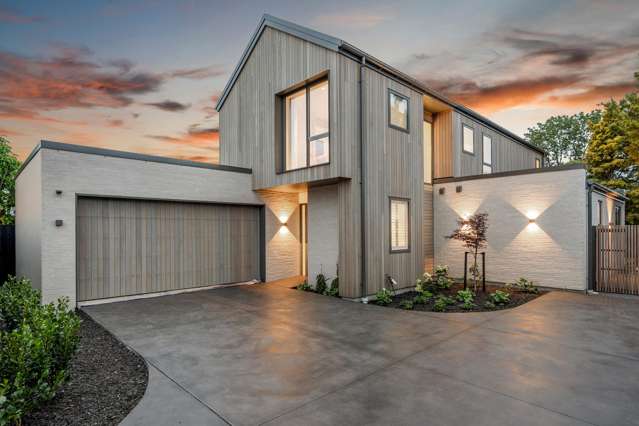 Sophistication in Strowan