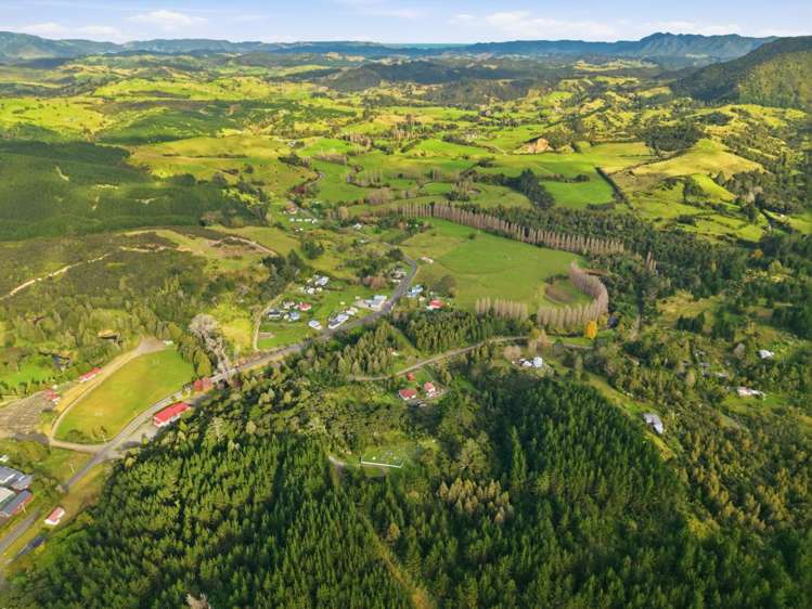 36A Takahue Saddle Road Broadwood_27
