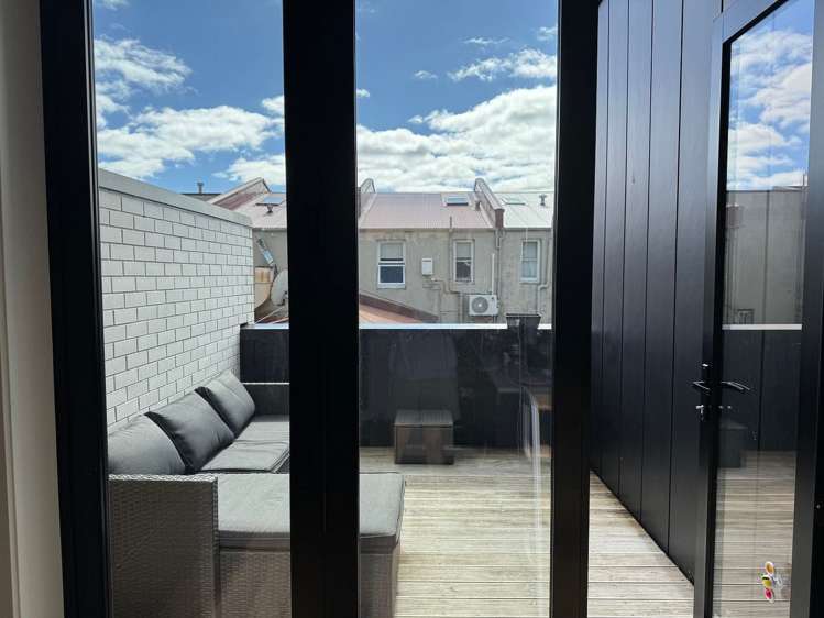 6/39 Nelson Street Petone_6