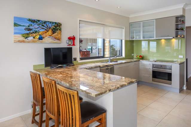 44 Torkar Road Clarks Beach_1