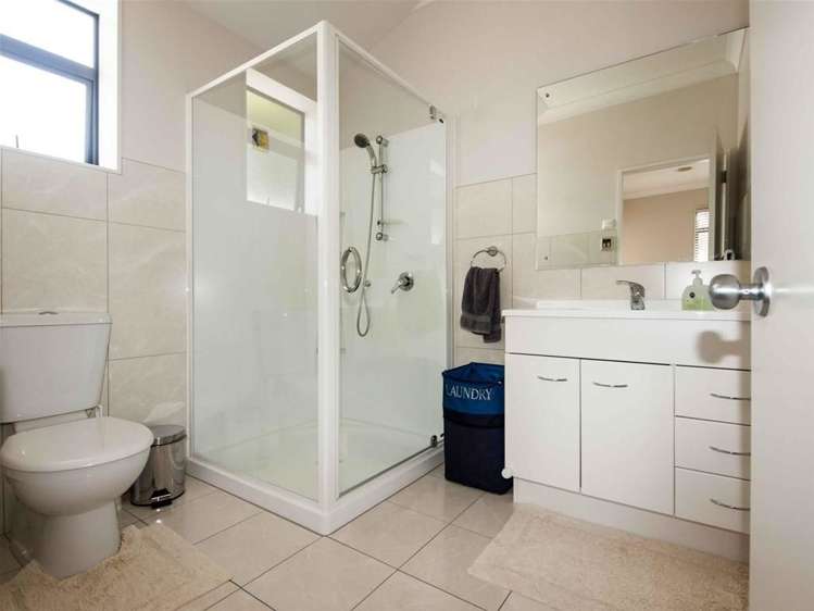 4 Cheetwood Street Churton Park_12