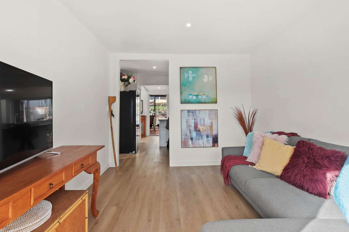 9 Rangeview Road_3