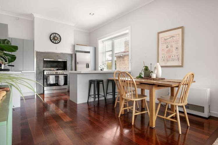 80 Cook Street Hamilton East_6