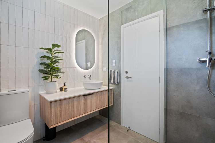 5 Wallace Road Mangere Bridge_13