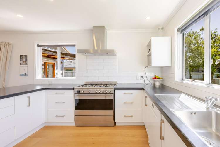 14 Holyrood Terrace Waipukurau_3