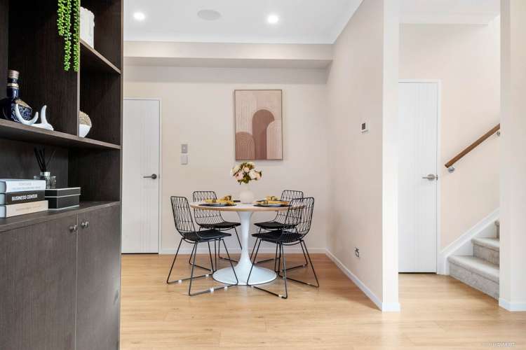 3/110 Royal Road Massey_4