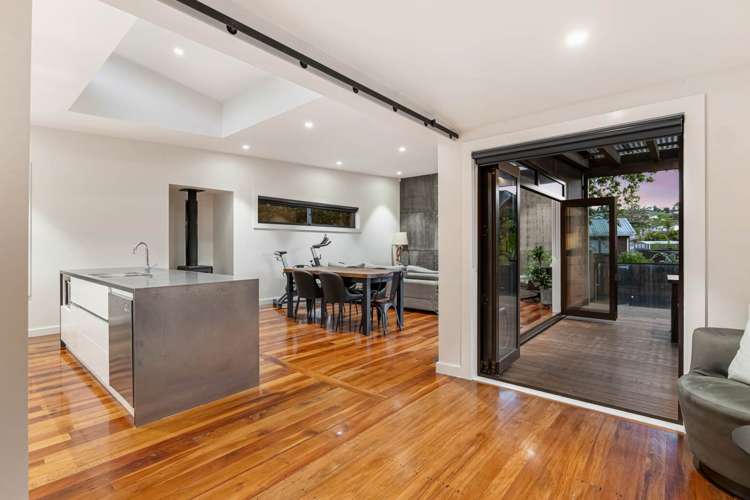 45 Langton Road Stanmore Bay_16