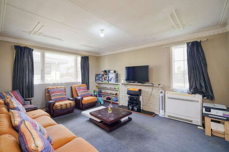 10 Forfar Crescent_1