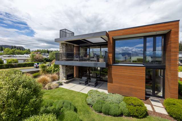 55 Dungarvon Street Wanaka_4