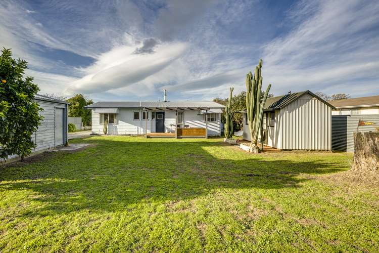 6 Burton Crescent Flaxmere_26