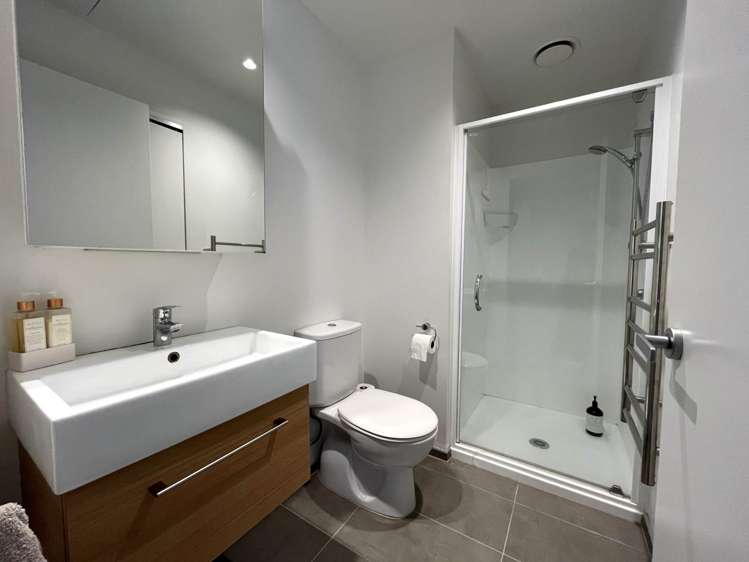 212/4 Bluegrey Avenue Stonefields_5