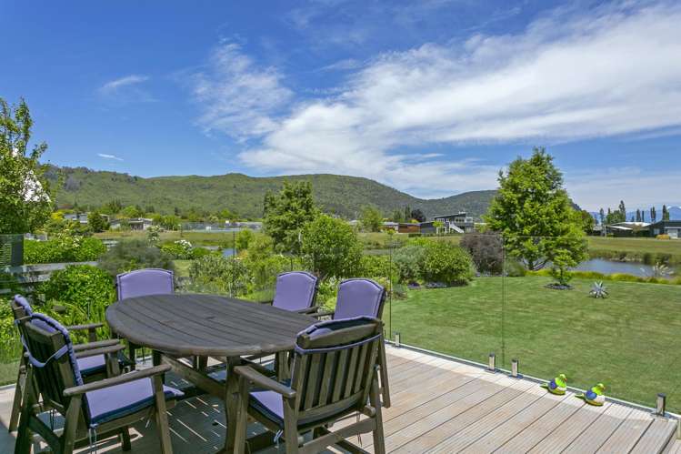 11 Pukeko Way_1