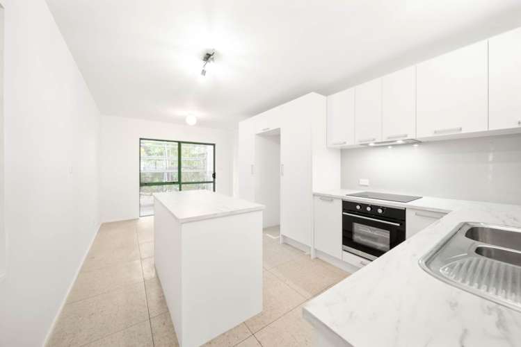 1C/223 Sunset Road Sunnynook_7