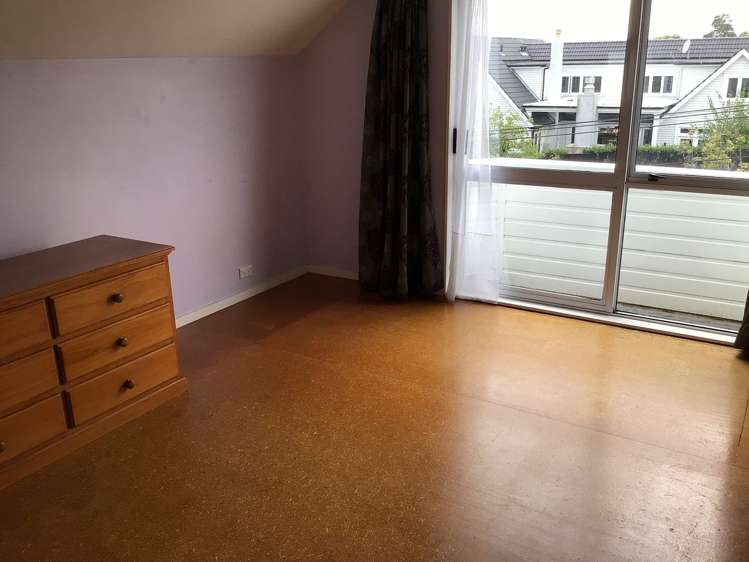 1a Ferryhill Road Epsom_12