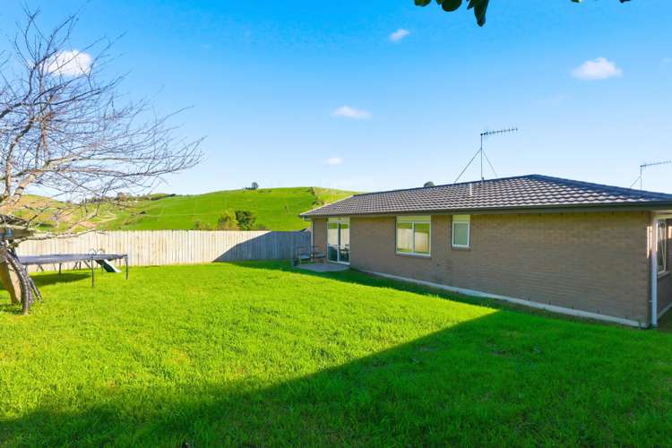 186 / 186a Ballintoy Park Drive Welcome Bay_21