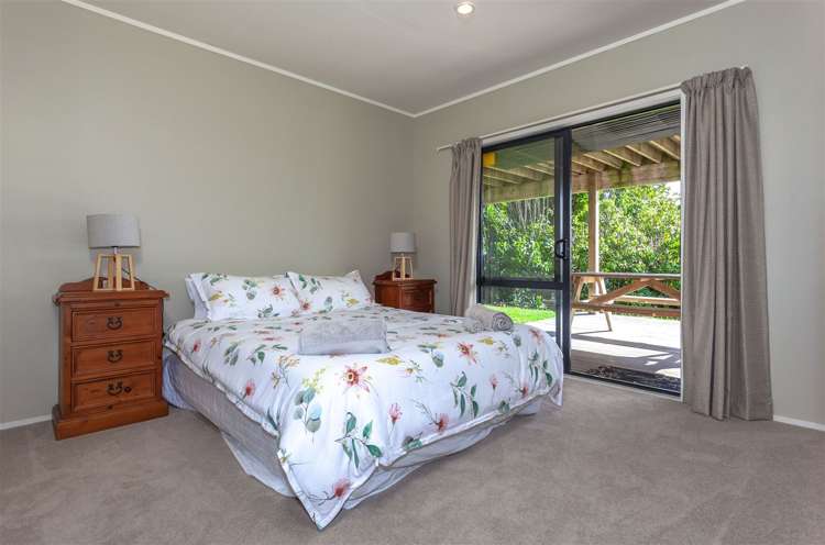 17 Emmerdale Drive Hahei_23