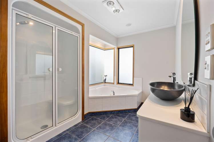 29 Austen Ward Heights Enner Glynn_23