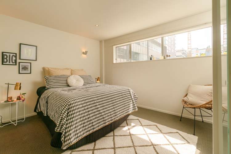 256/21 Left Bank Te Aro_13