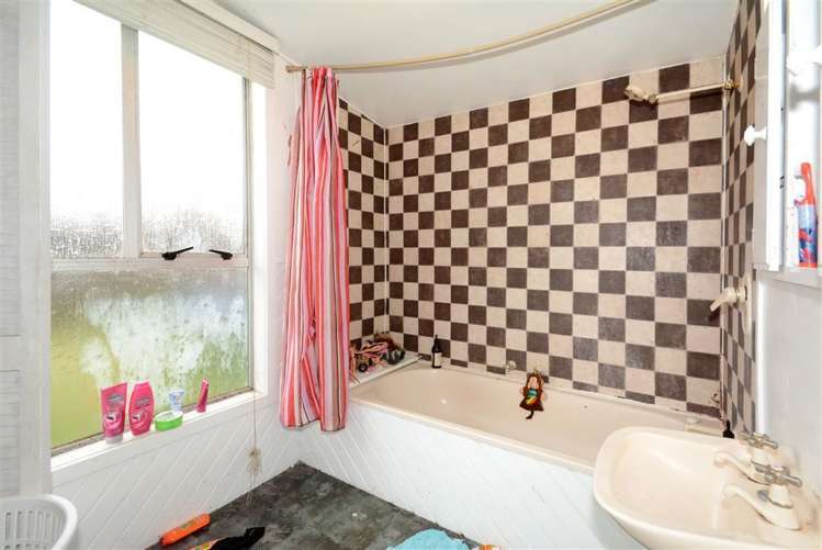 221 Union Street Milton_9