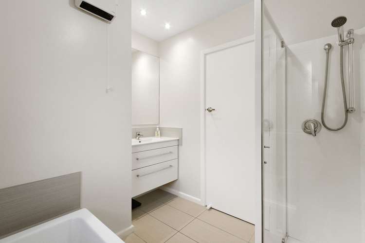 7 Neave Place Hillmorton_13