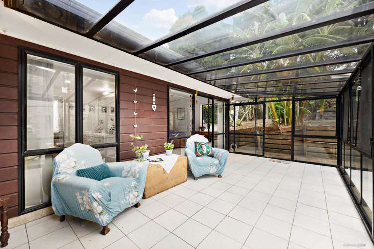 22 Voltaire Court Botany Downs_5