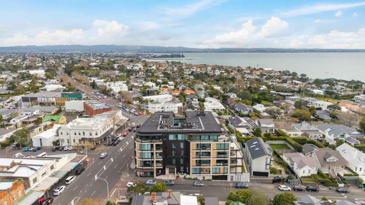 203/2 Lawrence Street Herne Bay_0