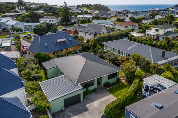 9 Richard Street Titahi Bay_24