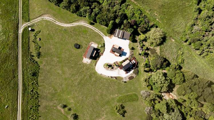 70 Harvey Road Marahau_4