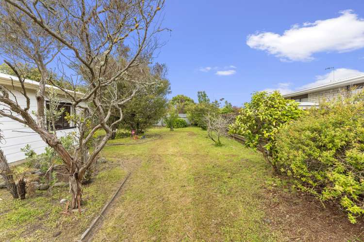 11 Ferndale Place Feilding_21