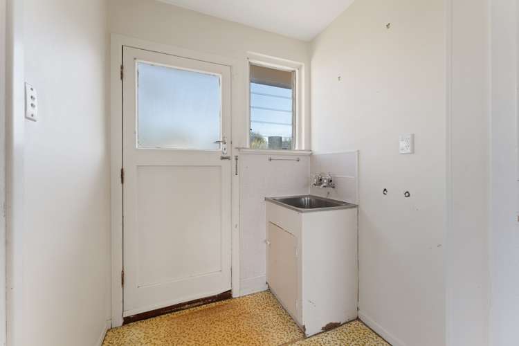 97 Dunns Avenue The Pines Beach_9