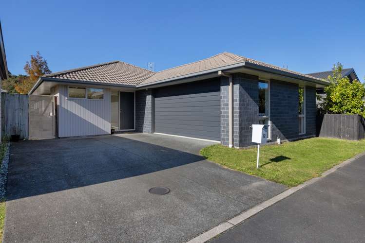 12 Rire Hau Lane Pyes Pa_13