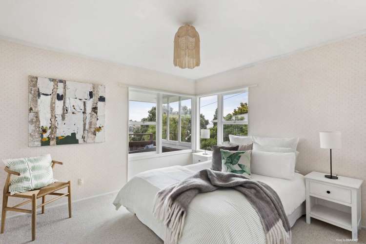 1/8 Newhaven Terrace Mairangi Bay_6